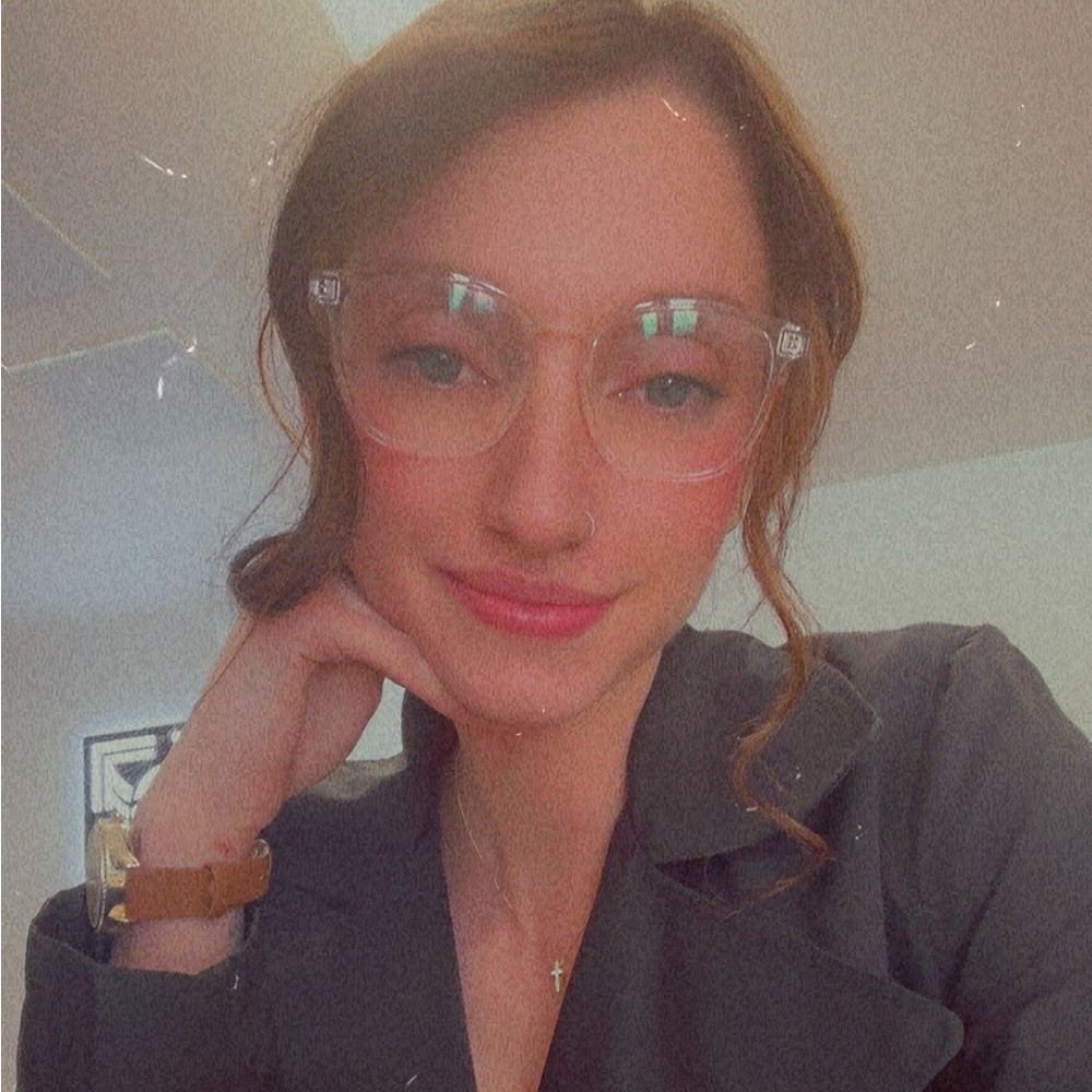 Meet your Posher, Rachael 👋👋